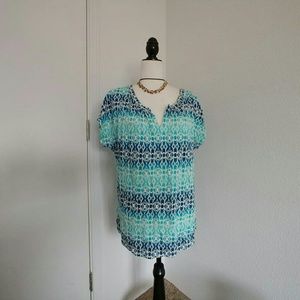 Cute and comfy blues and white pattern.